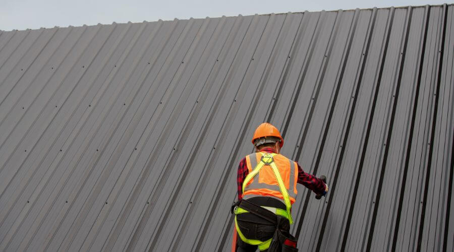 Professional metal roof installation services in Bloomfield, MT